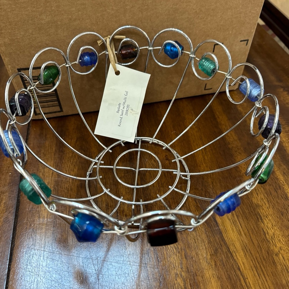 Decorative Metal Wire Fruit Bowl/basket with‎ Colorful Beads 9”